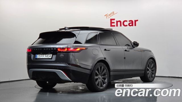 Land Rover Range Rover Velar 2.0 D240 R-Dynamic SE 2018 — фото 2
