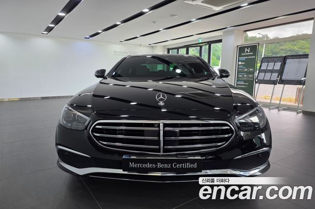 Mercedes-Benz E-Class (W213) E300e 4MATIC Exclusive 2021 — фото 3