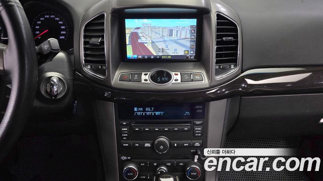 Chevrolet Captiva 4WD LTZ 2015 — фото 14