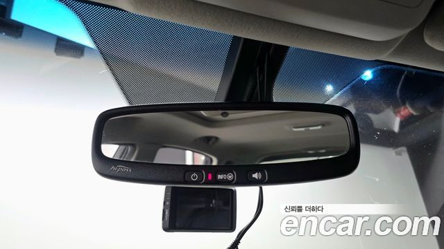 Chevrolet Captiva 4WD LTZ 2015 — фото 16