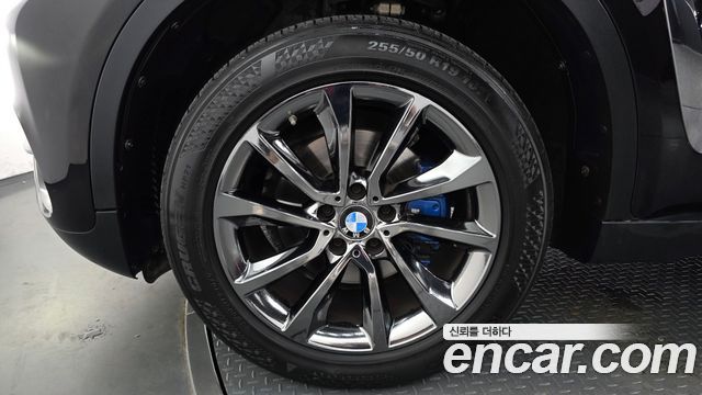 BMW X6 (F16) xDrive 30d 2016 — фото 5