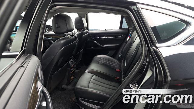 BMW X6 (F16) xDrive 30d 2016 — фото 16