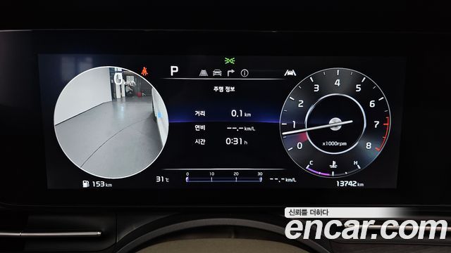 Kia Carnival (IV) Gasoline 9-Seater Signature 2023 — фото 8
