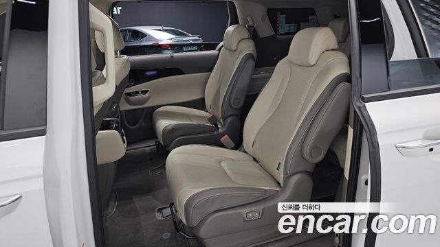 Kia Carnival (IV) Gasoline 9-Seater Signature 2023 — фото 12