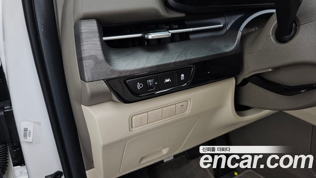 Kia Carnival (IV) Gasoline 9-Seater Signature 2023 — фото 17