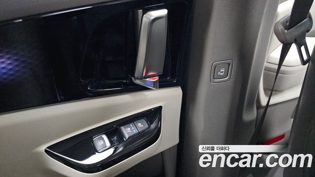Kia Carnival (IV) Gasoline 9-Seater Signature 2023 — фото 18