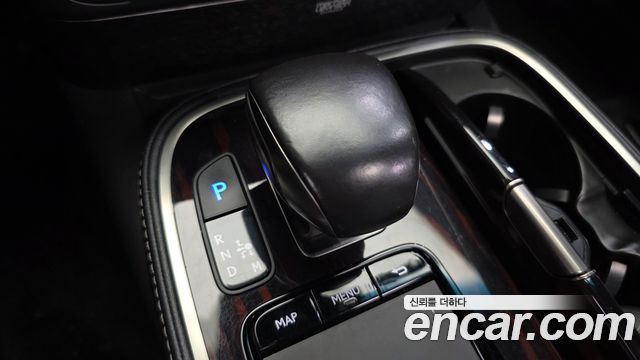 Lexus LS500h (V) 3.5 Platinum AWD 2018 — фото 9