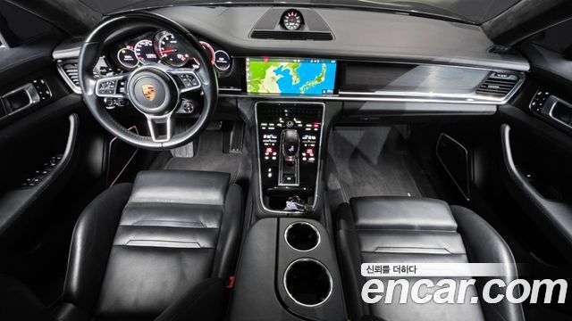 Porsche Panamera (971) 4.0 GTS 2019 — фото 7