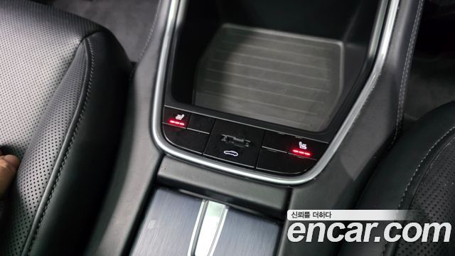 Porsche Panamera (971) 4.0 GTS 2019 — фото 19