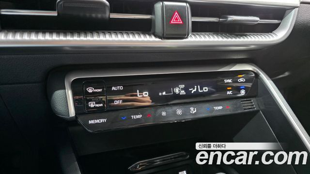 Kia K5 (III) 2.0 Trendy 2023 — фото 23