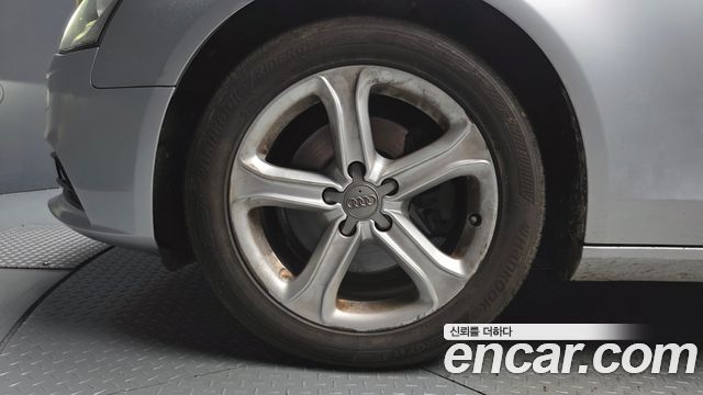 Audi A4 30 TDI B8 2015 — фото 5