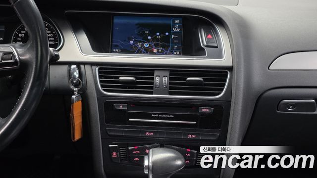 Audi A4 30 TDI B8 2015 — фото 14