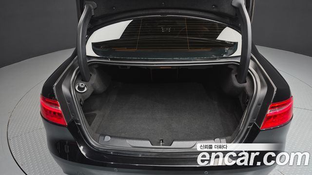 Jaguar XE 20d Portfolio 2016 — фото 20