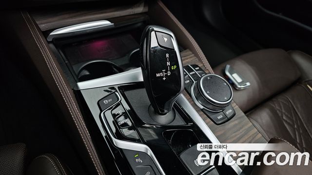 BMW 5 Series (G30) 530i M Sport Package Plus 2020 — фото 9