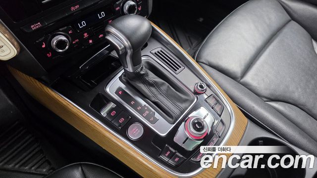 Audi Q5 3.0 TDI Quattro Dynamic 8R 2014 — фото 9