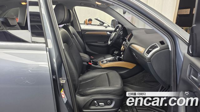 Audi Q5 3.0 TDI Quattro Dynamic 8R 2014 — фото 11