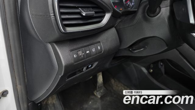 Hyundai Santa Fe Diesel 2.2 4WD Exclusive 2022 — фото 20