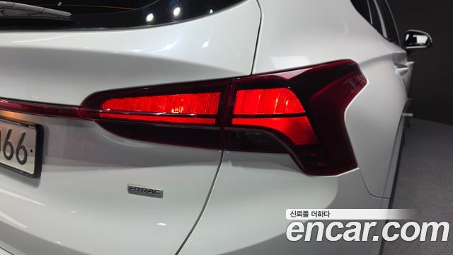 Hyundai Santa Fe Diesel 2.2 4WD Exclusive 2022 — фото 23