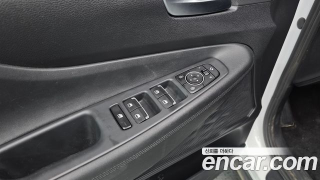Hyundai Santa Fe Diesel 2.2 4WD Exclusive 2022 — фото 29