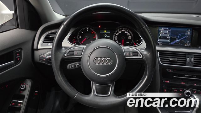 Audi A4 30 TDI Dynamic B8 2015 — фото 13