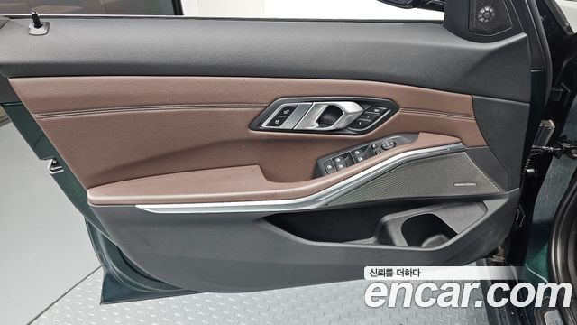 BMW 3 Series (G20) 320i Luxury 2020 — фото 30