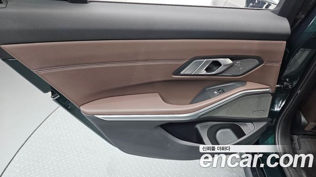 BMW 3 Series (G20) 320i Luxury 2020 — фото 31