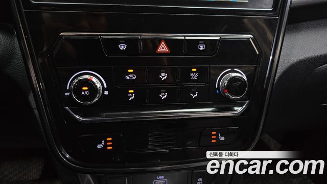 KG Mobility (SsangYong) Very New Tivoli Gasoline 1.5 2WD V3 2020 — фото 20
