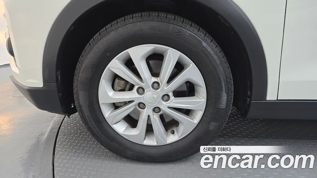 KG Mobility (SsangYong) Very New Tivoli Gasoline 1.5 2WD V3 2020 — фото 21