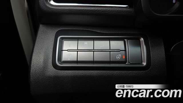 KG Mobility (SsangYong) Very New Tivoli Gasoline 1.5 2WD V3 2020 — фото 27