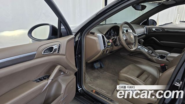 Porsche Cayenne 4.2 S Diesel 958 2014 — фото 10