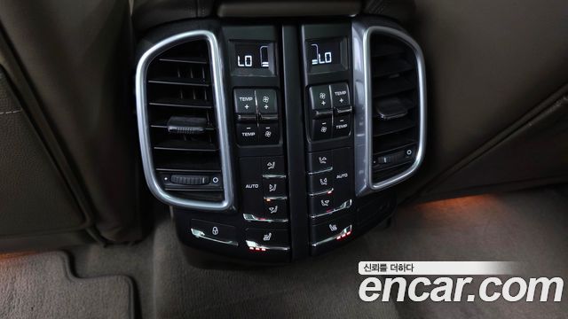 Porsche Cayenne 4.2 S Diesel 958 2014 — фото 19