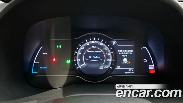Hyundai Kona Electric Premium 2020 — фото 8