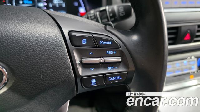 Hyundai Kona Electric Premium 2020 — фото 14