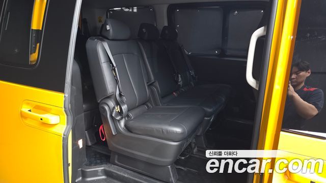 Hyundai Staria L3.5  Kinder Safety Car 11-Seater 2025 — фото 11