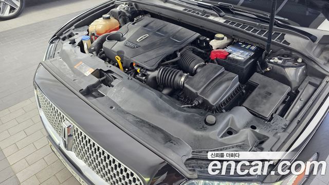 Lincoln Continental (X) 3.0 AWD 2019 — фото 6