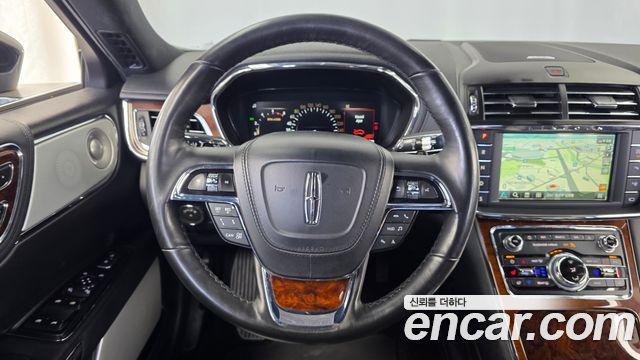 Lincoln Continental (X) 3.0 AWD 2019 — фото 13