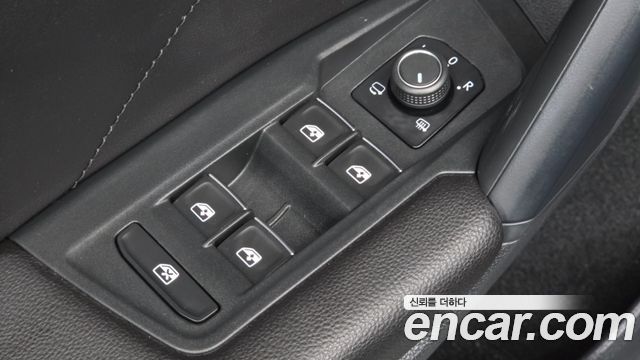 Volkswagen Tiguan (II) 2.0 TDI Premium 2022 — фото 14
