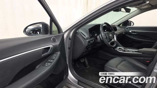 Hyundai Sonata (DN8) 2.0 Premium 2021 — фото 10
