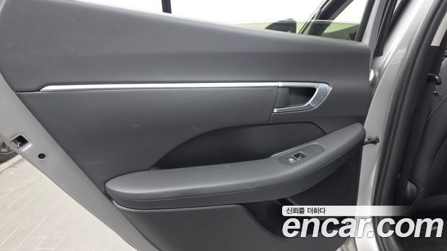 Hyundai Sonata (DN8) 2.0 Premium 2021 — фото 25