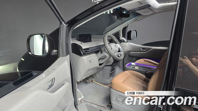 Hyundai Staria 4WD Lounge 9-Seater Inspiration 2024 — фото 10