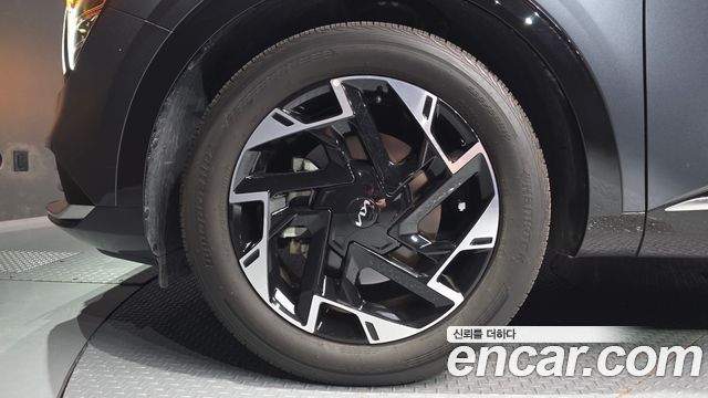 Kia Sportage (V) Gasoline 1.6 Turbo 2WD Nobleless 2022 — фото 5
