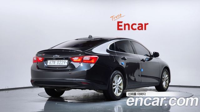 Chevrolet Malibu 1.5 Turbo LT Deluxe 2017 — фото 2