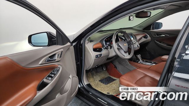 Chevrolet Malibu 1.5 Turbo LT Deluxe 2017 — фото 10
