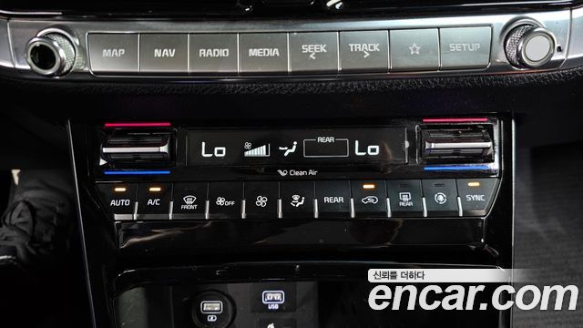 Kia Mohave The Master Diesel 3.0 4WD 6-Seater Masters 2022 — фото 29