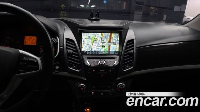 KG Mobility (SsangYong) Style Korando C 2.2 RX 2WD DLX 2018 — фото 14