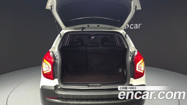 KG Mobility (SsangYong) Style Korando C 2.2 RX 2WD DLX 2018 — фото 30