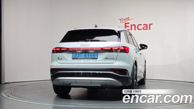 Audi Q4 e-tron (F4) 40 Premium 2022 — фото 4