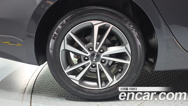 Kia K3 (II) 1.6 Prestige 2023 — фото 5