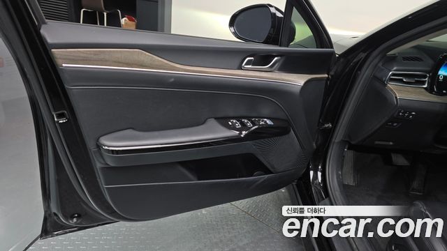 Kia K5 Hybrid (III) Noblesse 2023 — фото 24