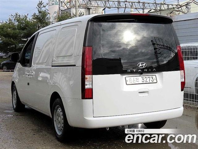 Hyundai Staria Cargo 3-Seater Modern 2022 — фото 3